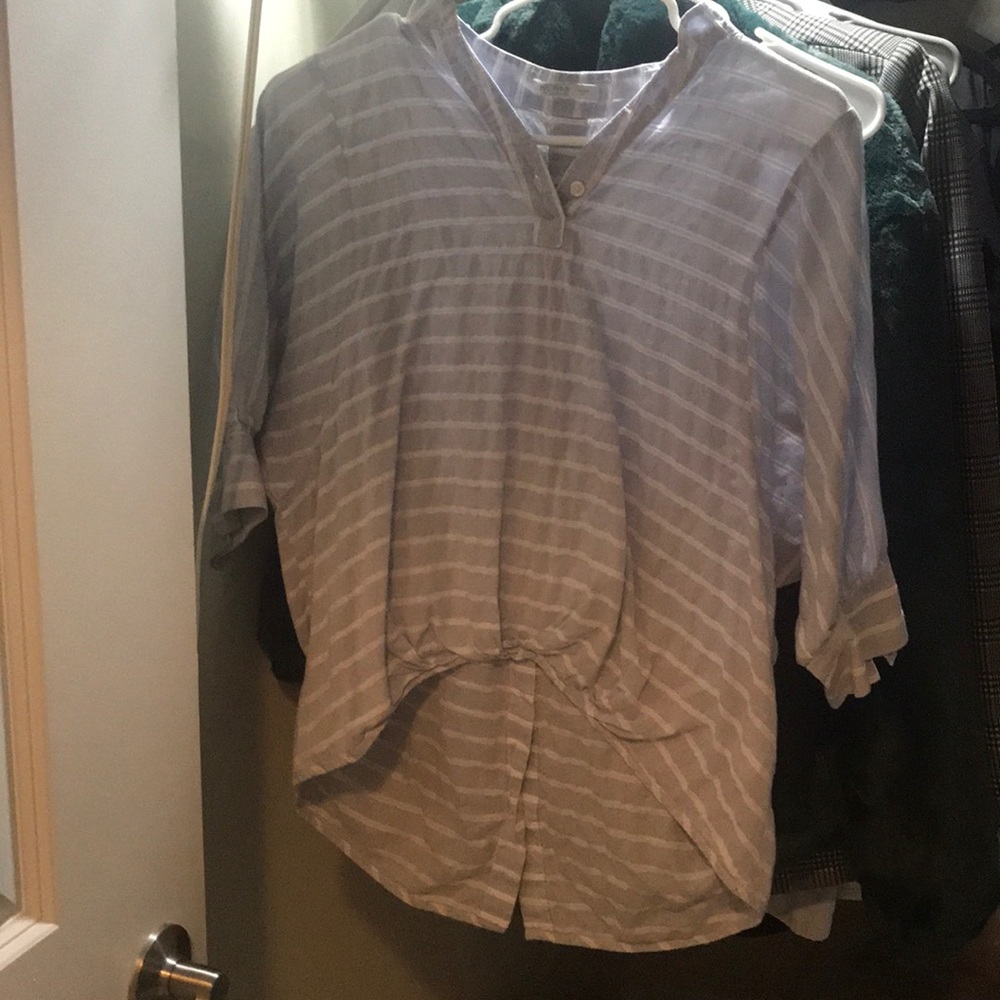light blue shirt size M